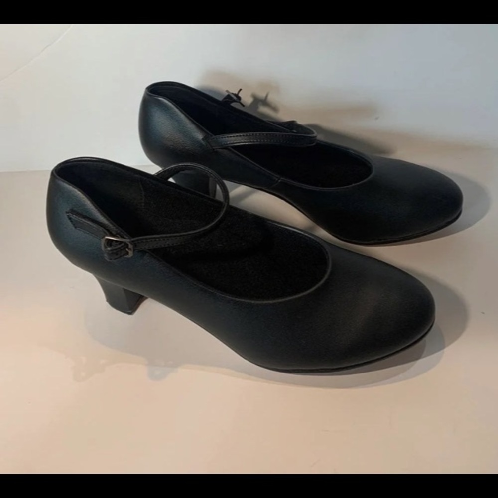 Theater shoes